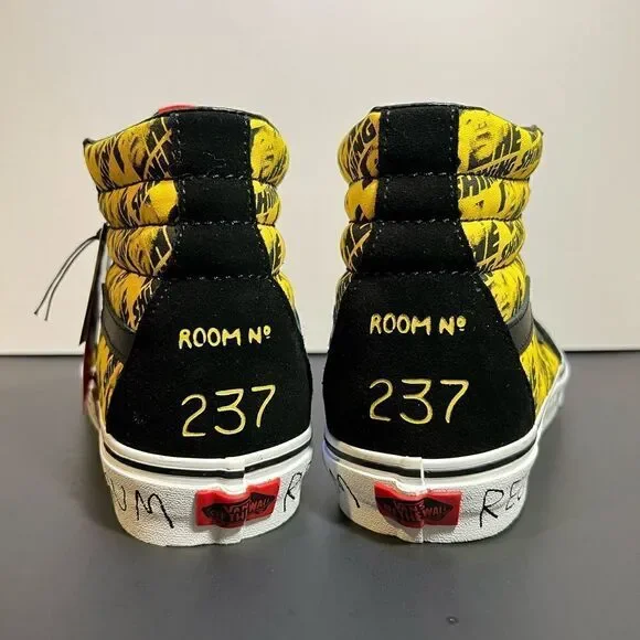 *NWT* VANS x House Of Terror The Shining Men’s Yellow Sk8 Hi Sneakers / Size 10 - Picture 5 of 12